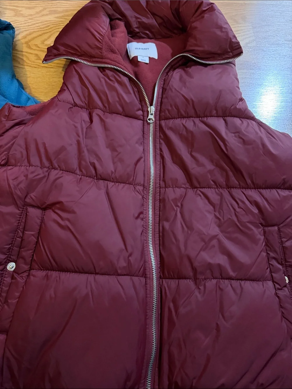 Old Navy Teal & Burgundy women Puffer Vests - Picture 3 of 5